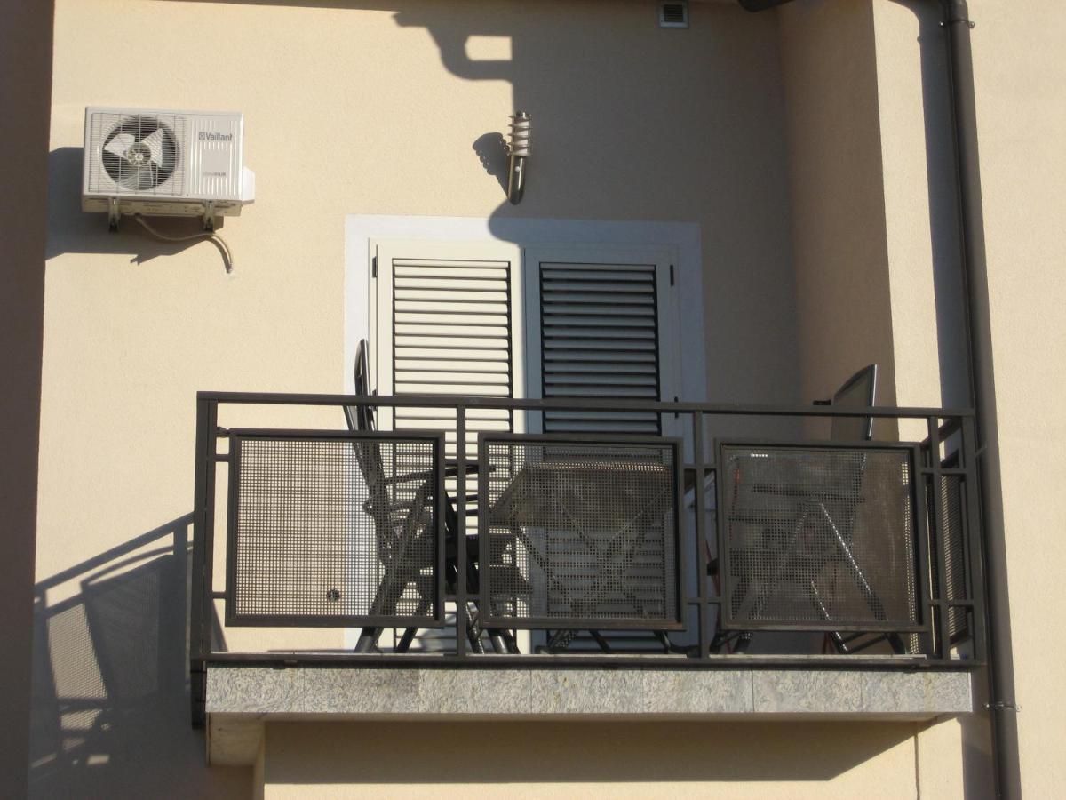 Villa „Drei Palmen“ Sveti Filip i Jakov Ngoại thất bức ảnh