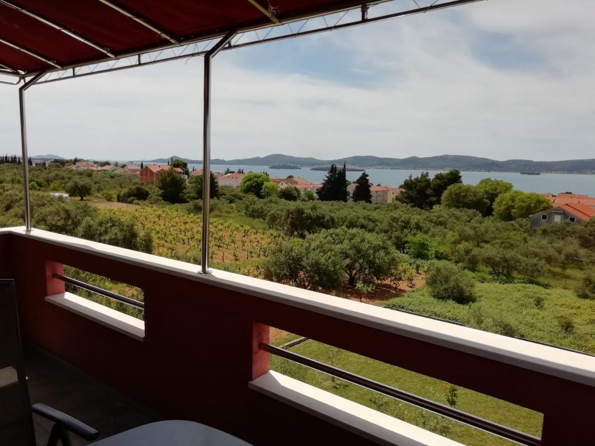 Villa „Drei Palmen“ Sveti Filip i Jakov Ngoại thất bức ảnh