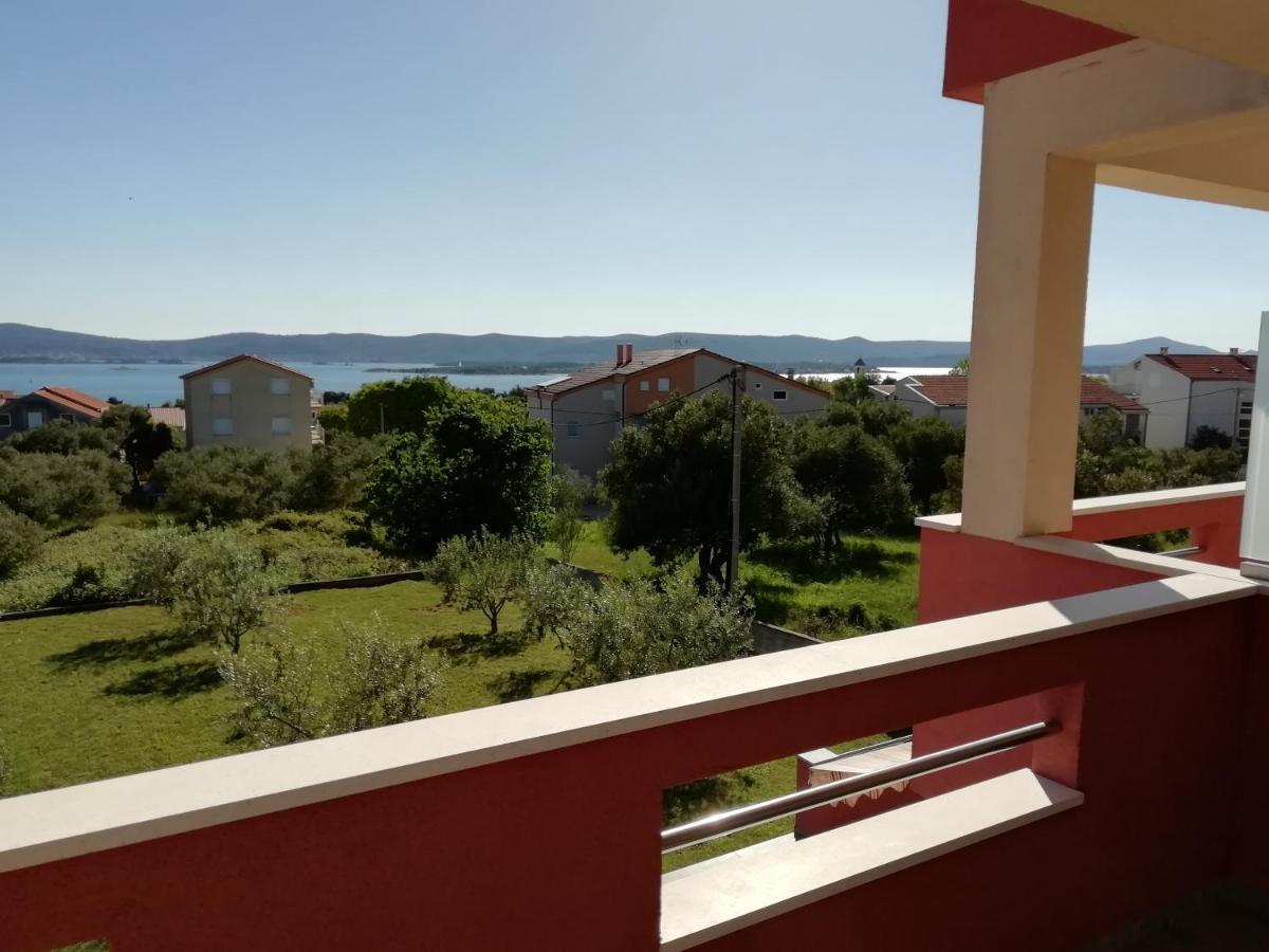 Villa „Drei Palmen“ Sveti Filip i Jakov Ngoại thất bức ảnh