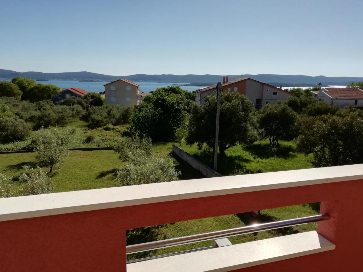 Villa „Drei Palmen“ Sveti Filip i Jakov Ngoại thất bức ảnh
