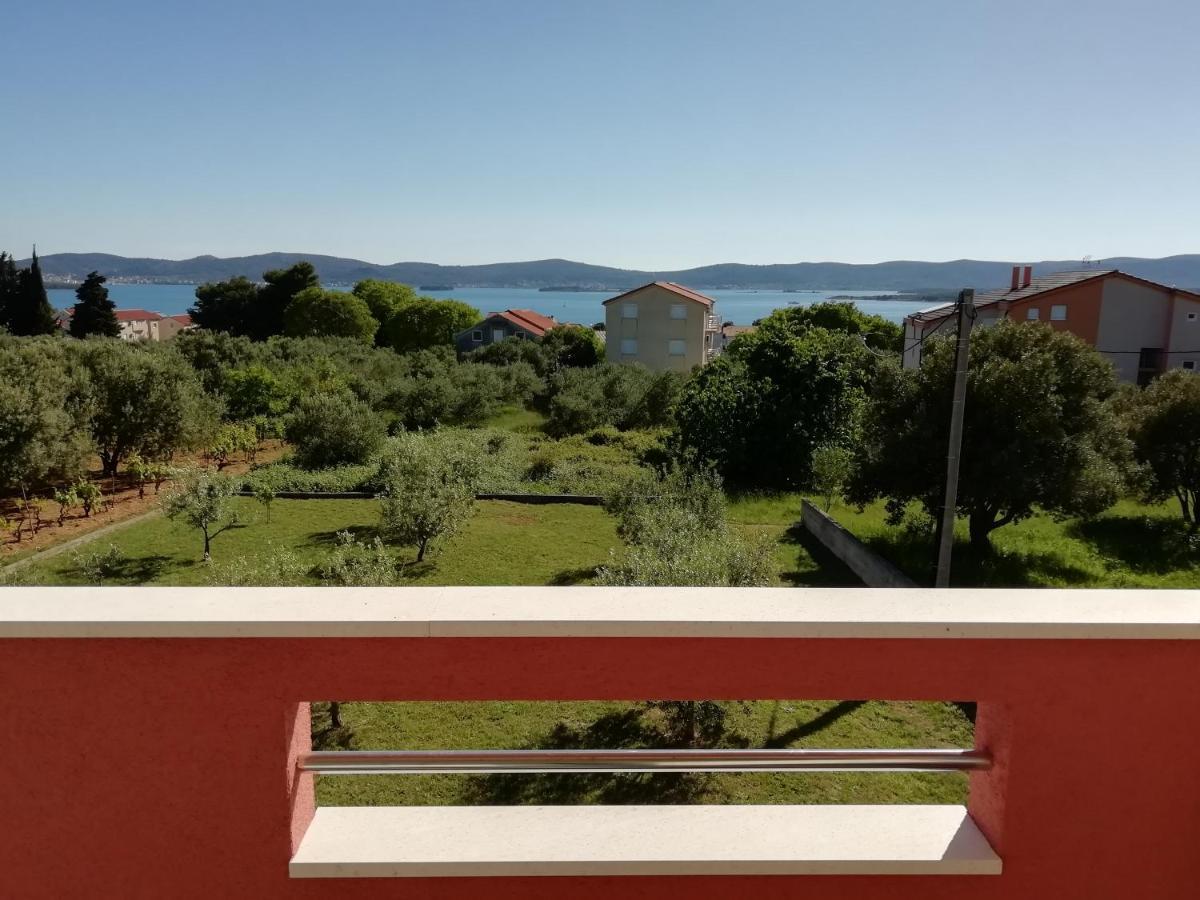 Villa „Drei Palmen“ Sveti Filip i Jakov Ngoại thất bức ảnh