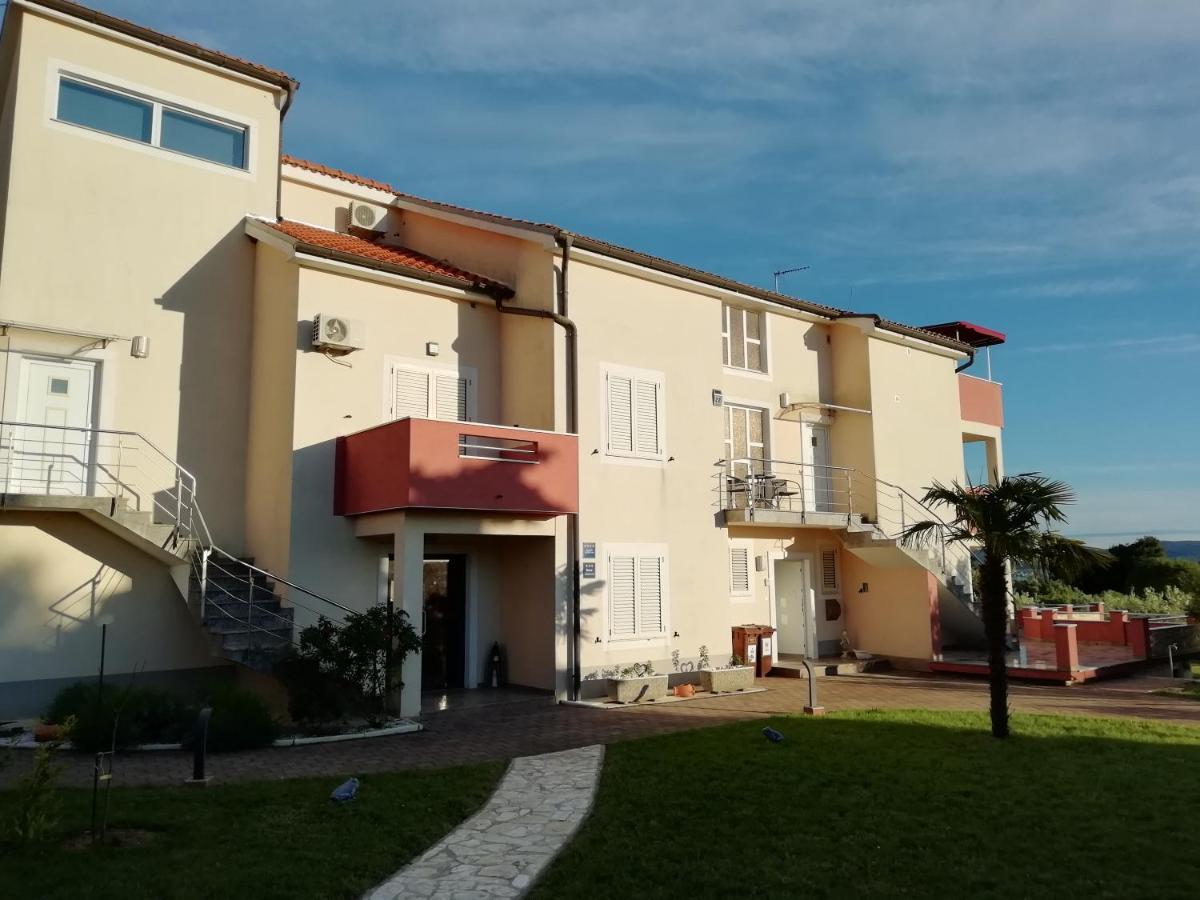 Villa „Drei Palmen“ Sveti Filip i Jakov Ngoại thất bức ảnh